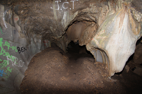 Hoehle_Koumac_07