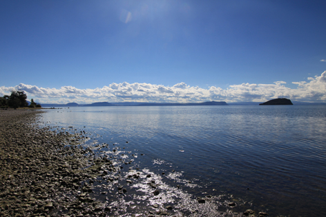 Lake_Taupo_09