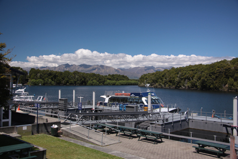 Manapouri_01