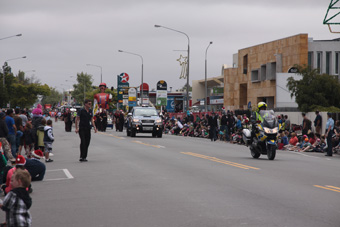 Santa_Parade_01